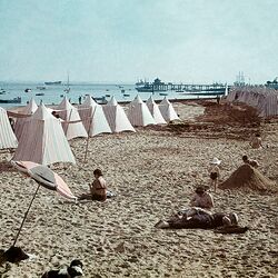 Digitization of photographs