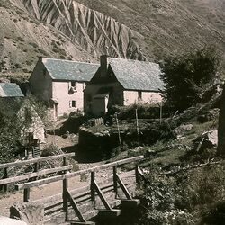 Digitization of photographs